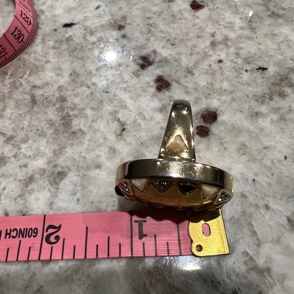 House of Harlow Statement Cocktail Ring gold tone and pale yellow stone, size 7 - Picture 12 of 16